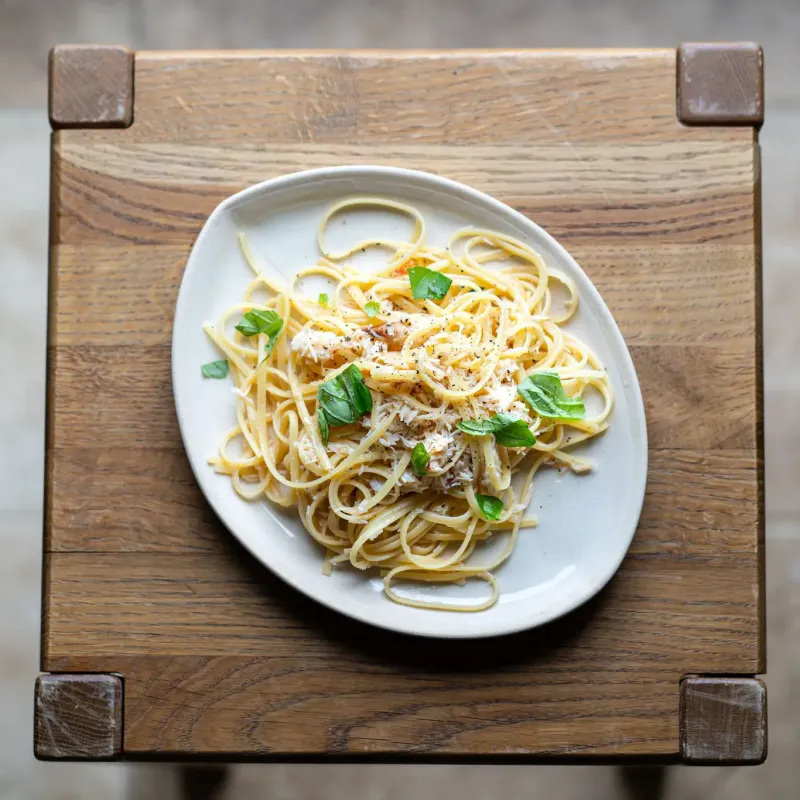 Crab Chilli and Basil Linguine